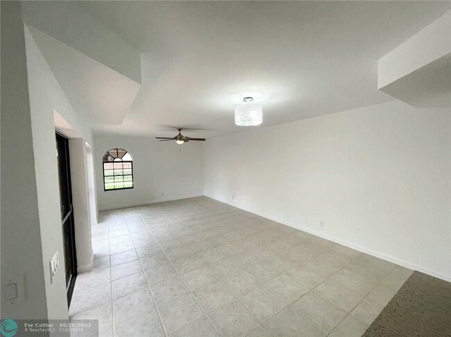 Building Photo - 8254 Severn Dr