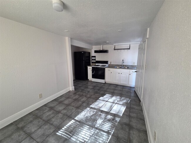 Foto del edificio - 302-371 71st St