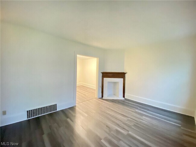 Foto del edificio - 162 S Walnut St