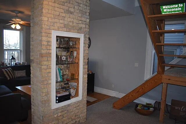 Living Room - 1520 -1524 North Jackson Street
