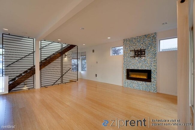 Building Photo - 3 br, 3.5 bath House - 721 Martin Luther K...