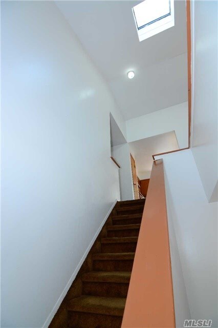 Foto del edificio - 82 Ace Ct