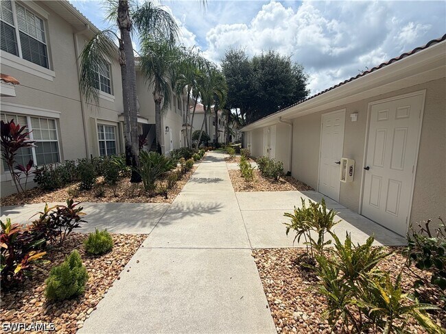 Foto del edificio - 3009 Driftwood Way