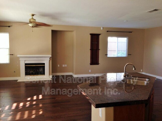 Building Photo - 31216 Firestone St