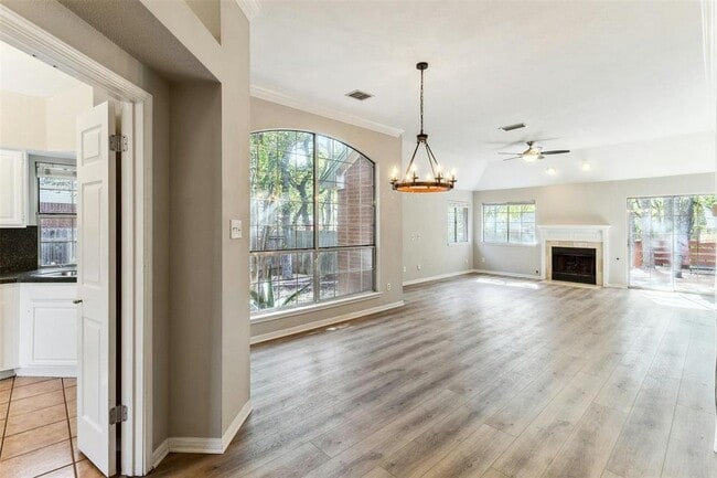 Building Photo - 5905 Shanghai Pierce Rd