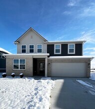 Building Photo - 2725 Linwood Ave