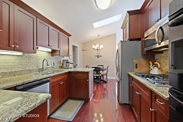 Foto del edificio - 1534 Sheridan Rd