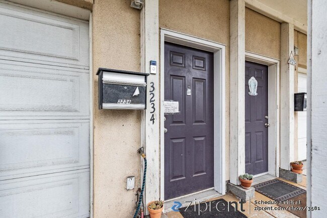 Foto del edificio - 3234 Linden St