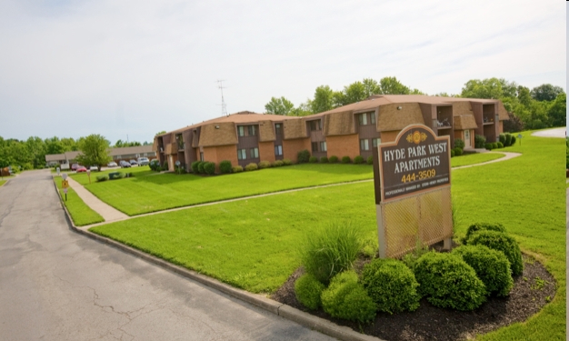 Building Photo - Hyde Park West Apartments