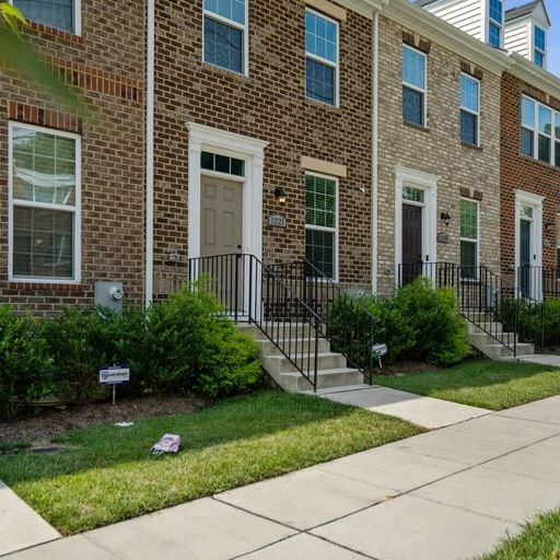 Primary Photo - 1221 Trenton Pl SE
