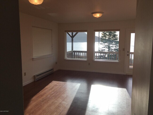 Building Photo - 4038 Old Dairy Rd