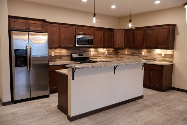 Foto del edificio - Beautiful Home in Valley West Subdivision