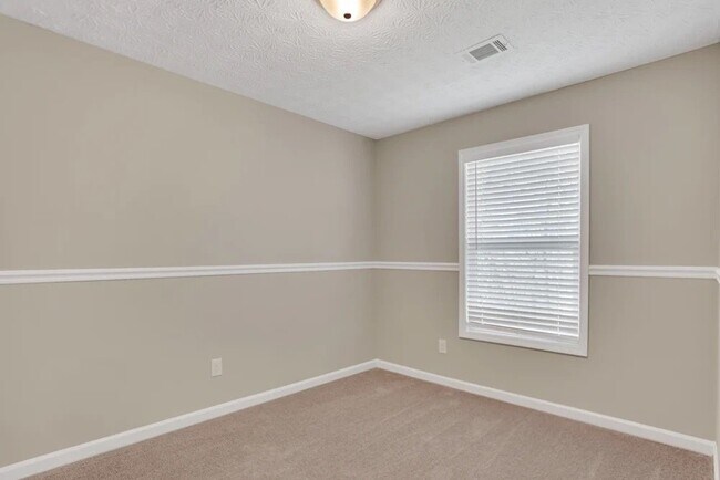 Foto del edificio - 2600 Haversack Ct SW