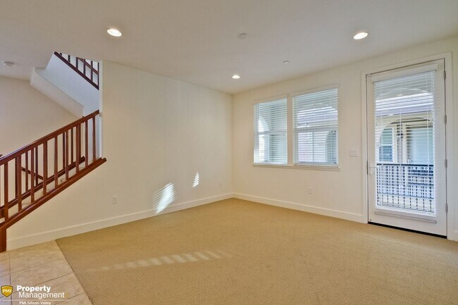 Building Photo - 1773 Lee Way