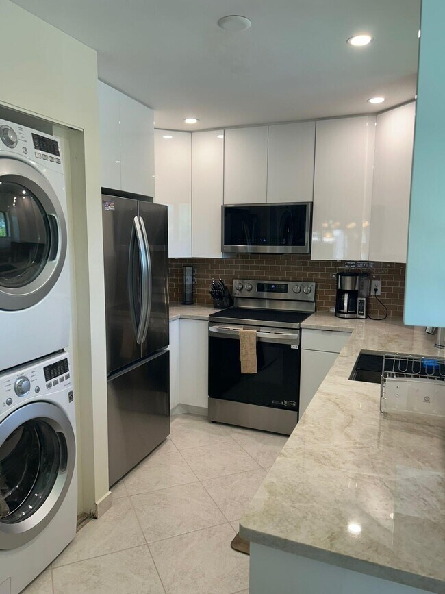 Foto del edificio - 159 NW 70th St