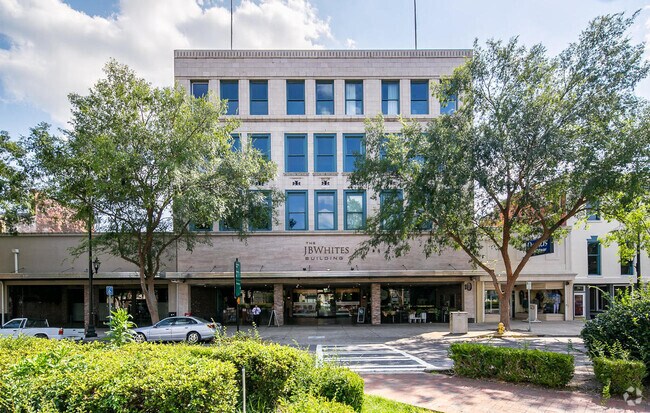 Building Photo - 936 Broad St