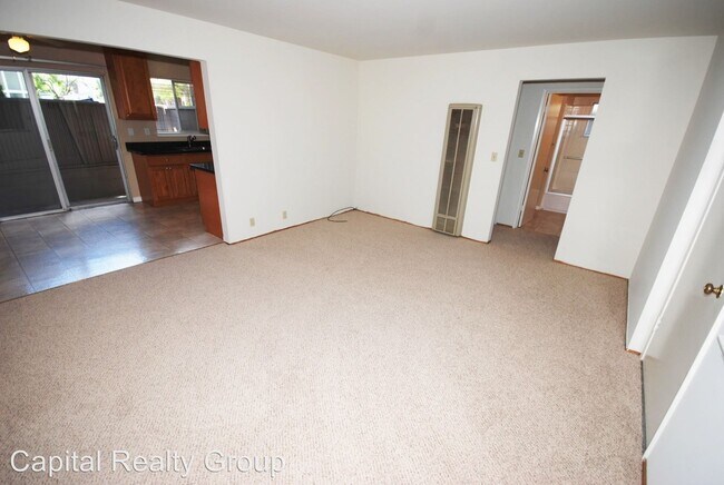 Building Photo - 2186 Carlmont Dr