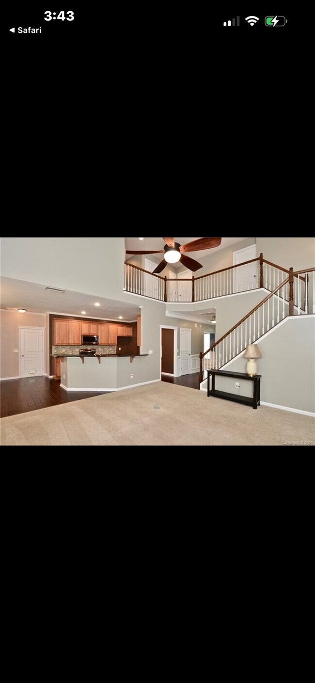 Foto del edificio - 14613 Colonial Park Dr