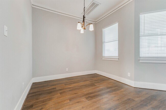 Foto del edificio - 9202 Clayberry St