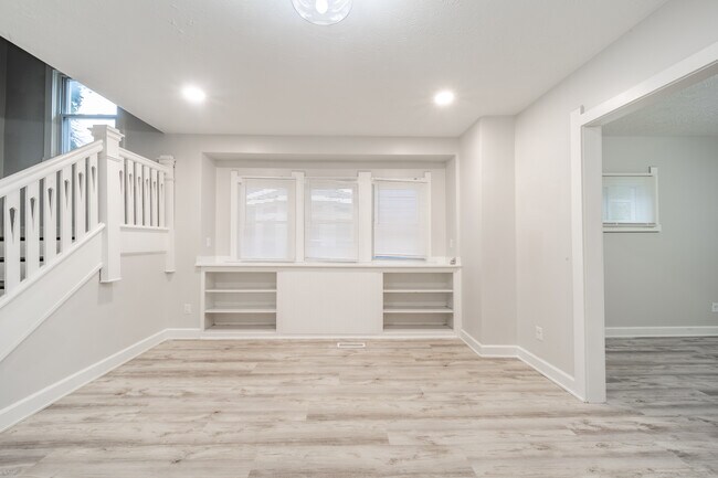Foto del edificio - 2344 N Capitol Ave