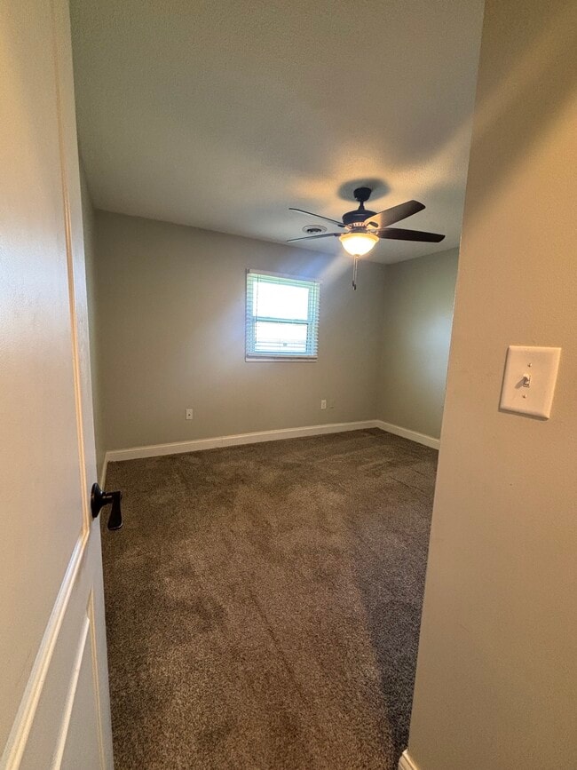 Building Photo - 14508 Colfax St