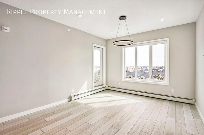 Building Photo - INCREDIBLE 2 BEDS/ 2 BATHS CONDO WITH PETS ALLOWED!