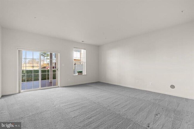 Foto del edificio - 7808 Taggart Ct