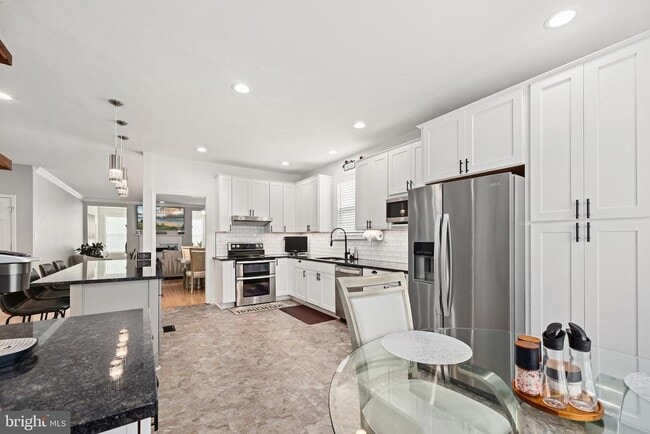 Foto del edificio - 11917 Legacy Woods Dr