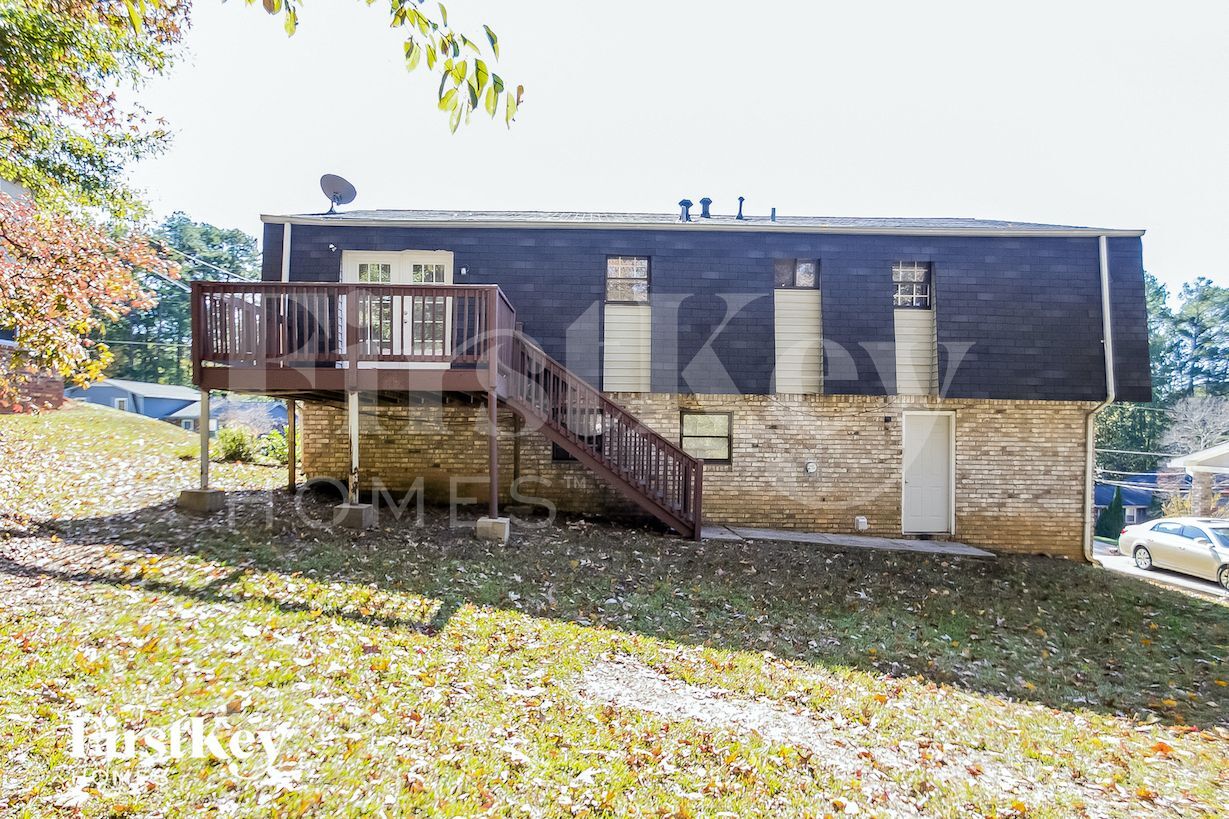 Foto del edificio - 4163 Northstrand Dr