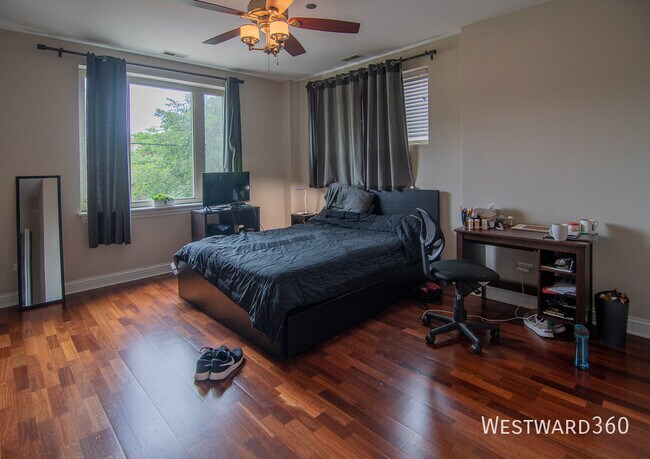 Foto del edificio - 4950 Western-2A