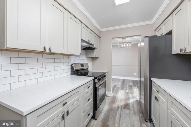 Building Photo - 401B Cypress Point Cir