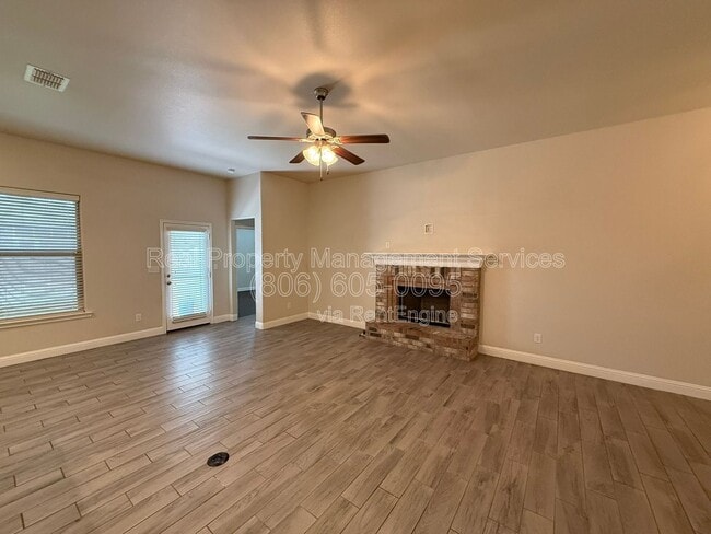 Building Photo - 13802 Avenue W