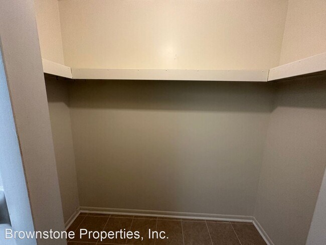 Building Photo - 3 br, 2 bath House - 106 Ivy Lea Drive