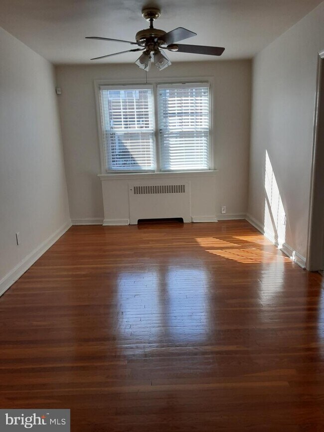 Foto del edificio - 742 Windermere Ave