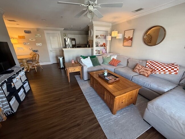 Building Photo - 15-1527 Kisling