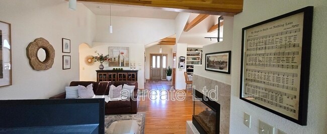 Building Photo - 129 Lookout Mountain Rd