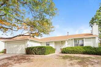 Building Photo - 17497 E Grand Dr