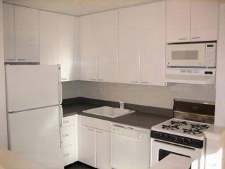 Foto del edificio - 150 E 18th St