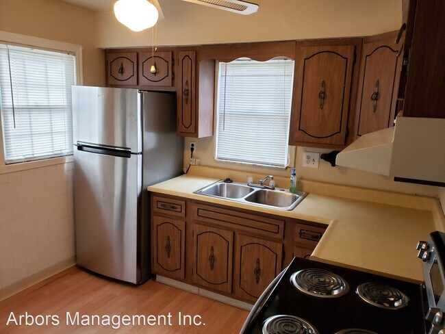 Building Photo - 4 br, 1 bath House - 3106 SOUTHERN DRIVE