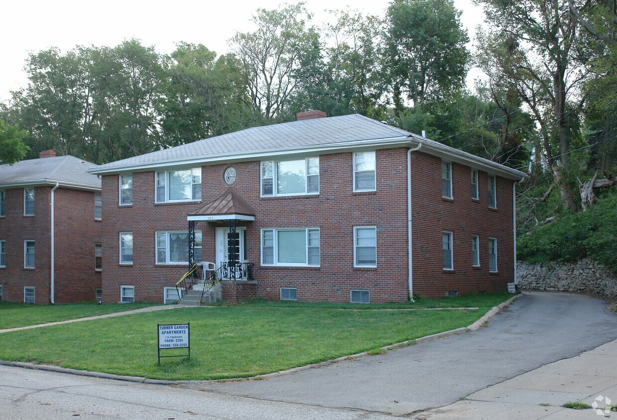 pleasant valley apartment Apartments in Omaha, NE