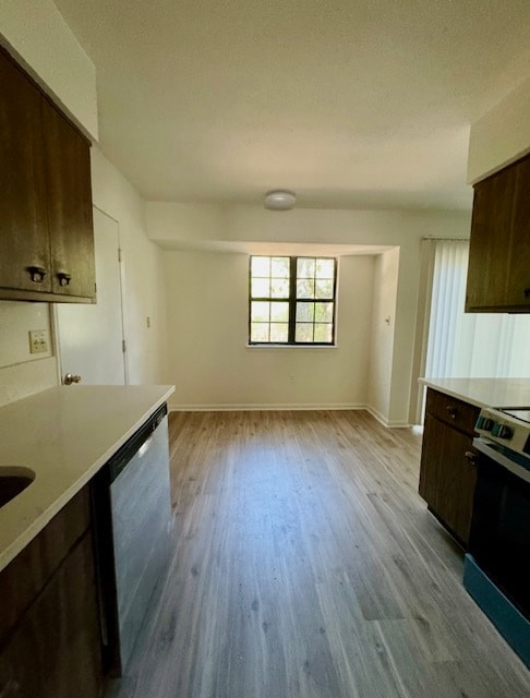 Foto del edificio - 511 Maple Ave