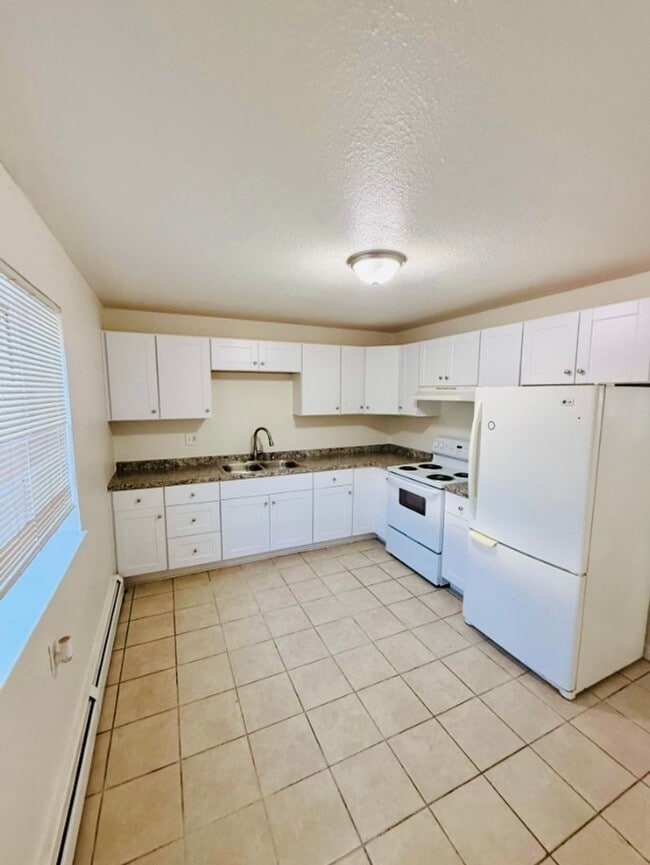 Photo - 3 bd Available in Anschutz Medical Campus ... Apartment