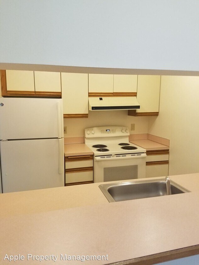 Primary Photo - 4212 35th Ave W