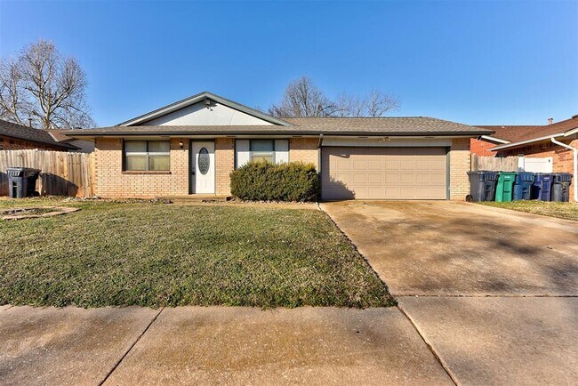 Building Photo - 4509 Royal Oak Dr