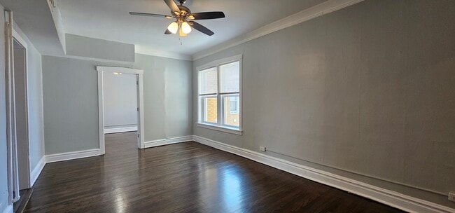 Building Photo - 4751 N Monticello Ave