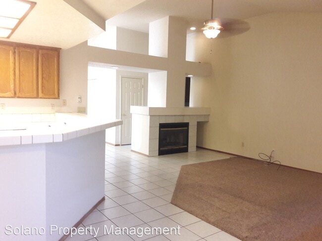 Building Photo - 4 br, 2 bath House - 219 Ballindine