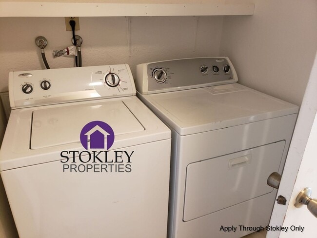 Foto del edificio - 517 Mesa Verde Pl