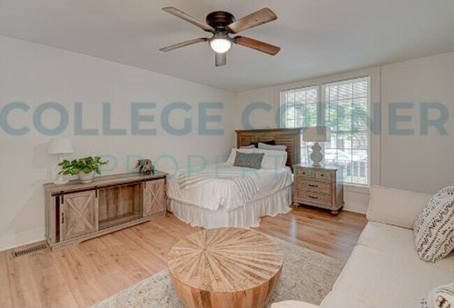 Foto del edificio - 639 S Poplar St