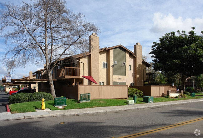 Westlake Gardens Apartments San Marcos, CA
