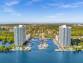 Building Photo - 17301 Biscayne Blvd